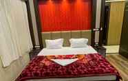 Bilik Tidur 2 Hotel Signature Inn New Digha