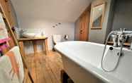 Phòng tắm bên trong 2 Inglefall Cottage Ingleton Yorkshire Dales