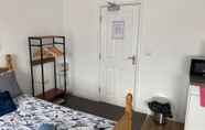 Bilik Tidur 6 Charming 1-bed Studio in Coventry