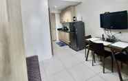 Kamar Tidur 2 The Breeze Residences