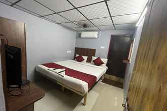 Kamar Tidur 4 Skyry hotels Iyyappathangal