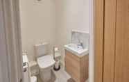 ห้องน้ำภายในห้อง 5 Host Stay Uggleby House Briggswath