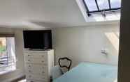 Bilik Tidur 5 The Mews - 1BR Studio in Jericho Near City Centre