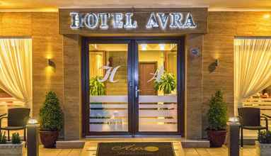 Exterior 4 Avra Hotel