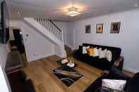 Common Space 25 Mins to CL! London Amazing 2bedhome Sleeps 1-5