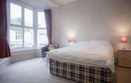 Bedroom 7 Connaught House - 2 Bedroom Apartment - Tenby