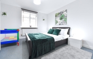 Bedroom 4 Clapham Junction - 2 Bedroom Apartment