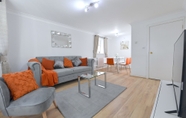 Common Space 2 Clapham Junction - 2 Bedroom Apartment