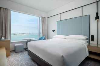 Bedroom 4 Four Points By Sheraton Hong Kong, Tung Chung