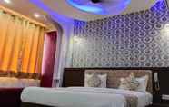 Bedroom 6 Hotel Bagga Kuteer