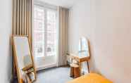 Bedroom 4 2 Bed Apartment Right on Trafalgar Square