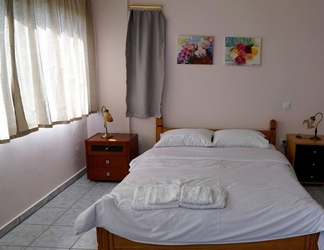 อื่นๆ 2 Lovely Modern Studio in Romanos Patras, Greece