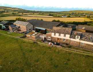 Others 2 Bunk House - 4 Bedroom - Llangenith