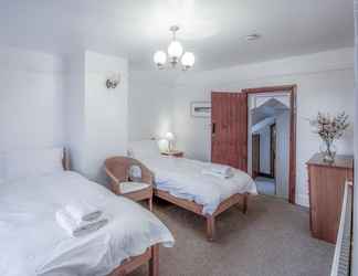 Lainnya 2 Stormy Castle - 6 Bedroom Sleeps 14 - Llangenith