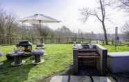 Lainnya 7 Bluebell Cottage - 2 Bedroom Holiday Home - Bronllys Farm Llanelli