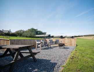 Lainnya 2 Three Cliffs - Safari Glamping Tent - Llangennith