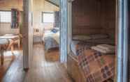 Others 2 Whiteford - Safari Glamping Tent - Llangennith