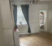 Lainnya 5 Impeccable 2-bed House in Leytonstone East London