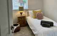 Others 7 BookedUK - Lovely 2BR Flat in Hoddesdon