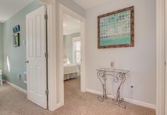 その他 4 Victoria's and Bent Beach Cottage's Combo