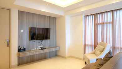 Others 4 Spacious And Elegant 3Br Apartment At La Riz Supermall Mansion