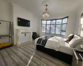 Lainnya 4 Grand Exclusive 2 Bed Apartment - London