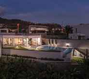 Others 5 House With Pool and sea View, Pearl of Calheta