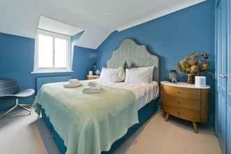 Others 4 Stunning Bayswater Apartment Near Hyde Park by Underthedoormat