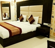 Lainnya 6 Hotel Nirvana-Near IGI Airport Delhi