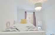 Others 6 Beside the Seaside Apartment - Sleeps 2 to 4 Guests - Fast Wifi