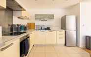 Others 2 The London Loft - Glamorous 2bdr Flat With Parking