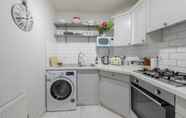 Others 3 Spacious 2 Bedroom Flat in Wandsworth