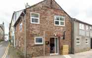 Others 2 Beautiful 2-bed House in Egremont Milo's Place