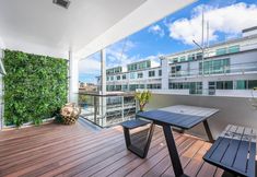Others 6 QV Modern Upscale Apartment w Wifi 1046