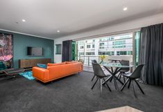 Others 3 QV Modern Upscale Apartment w Wifi 1046