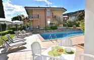 Lainnya 4 C Le Terrazze - 10 Sleeps With Shared Pool in Garda