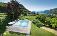 Others 3 C Cantoni - 10 Sleeps Villa With Pool Stunning Views in Garda