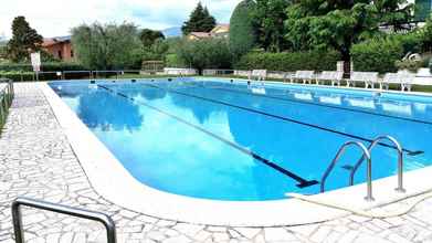 Lainnya 4 Villa Lisi - Sleeps 8 Private Garden in Residence With Pool in Bardolino