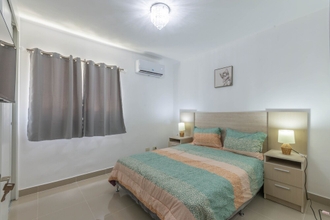 Lainnya 4 Modern Apt With free parking and AC 3brs