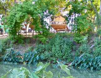 Others 2 9 Son's Rio Cibolo - Birdhouse Cabin