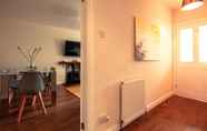 Others 5 Kellas Cottage - Newly Refurbished 2 Bed Cottage w Private Parking