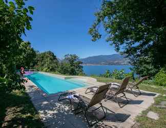 Others 2 Villa Al Golfo Pool and View