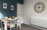 Others 5 Sheffield 4-bedroom house free parking