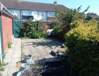 Others 2 Lovely 3 Bedroom Holiday Home With Free Parking