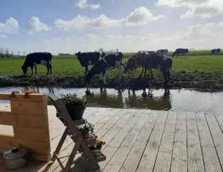 Lainnya 2 Jacuzzi, Cows, Dairyfarm, Relaxing, Sleeping