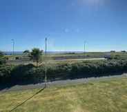 Others 2 Modern 2 Bed Apartment on Northumberland Coastline