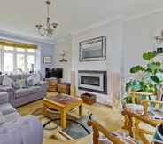 Others 2 Delightful Apartment in Prime Location Near Hampstead Heath by Underthedoormat