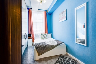 Others 4 Inviting 2-bed Budget Apartments in Central London