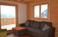 Khác 3 Hirschfluh Duplex Riederalp