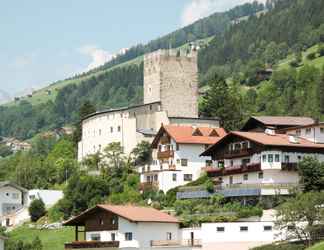Lainnya 2 Burg Biedenegg mit Schlosscaf Flie